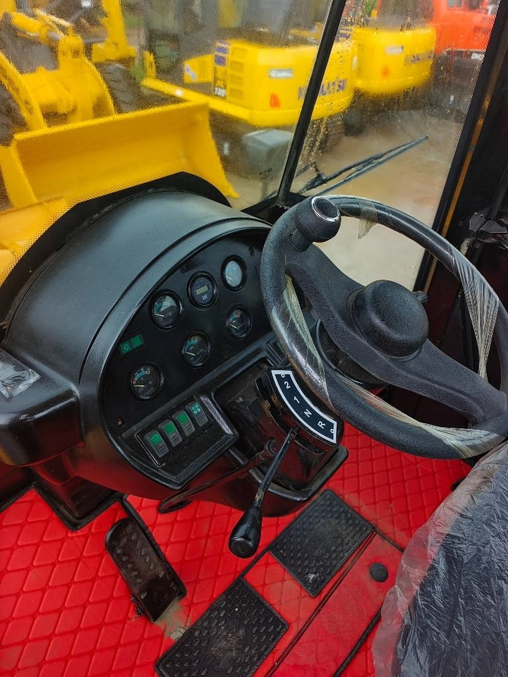 Колесен товарач CAT 966 H: снимка 20