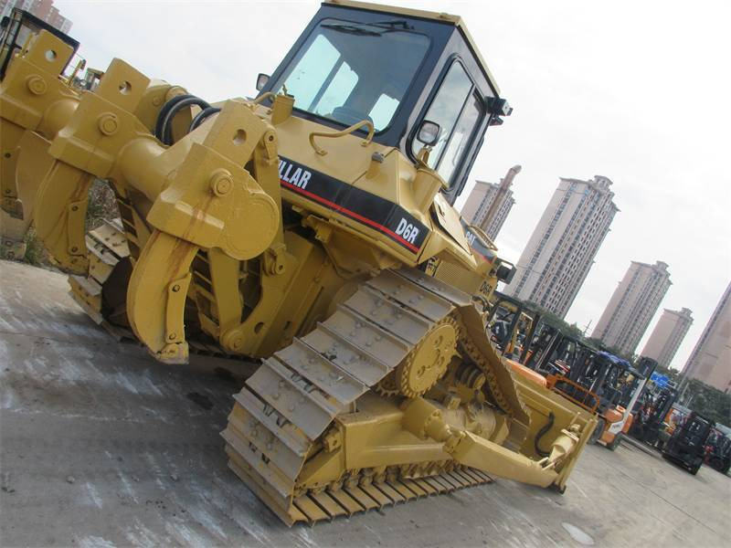 CAT D 6 R - Грейдер: снимка 1 CAT D 6 R - Грейдер: снимка 1