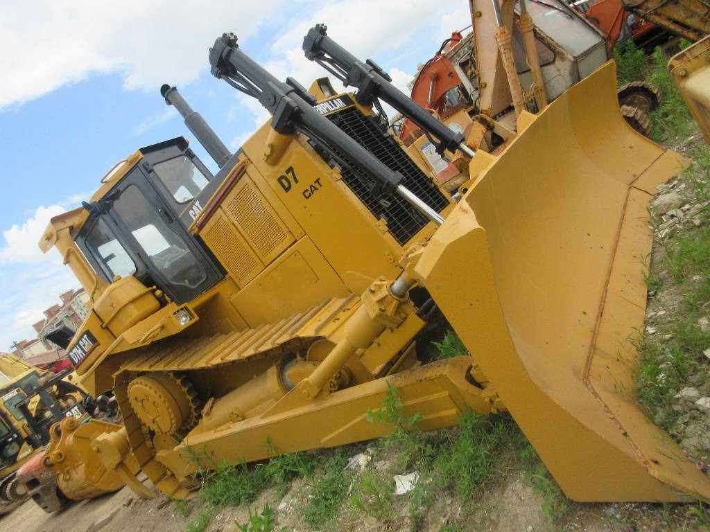 CAT D 7 H - Булдозер: снимка 3 CAT D 7 H - Булдозер: снимка 3