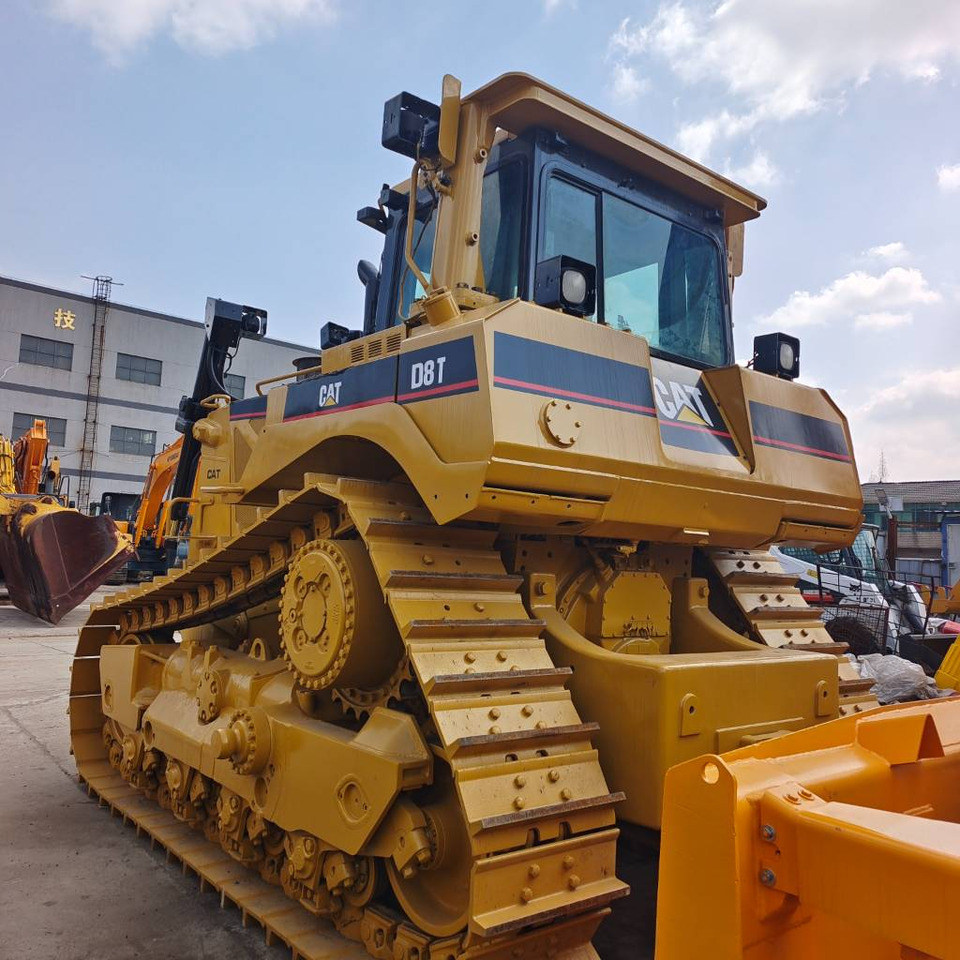 CAT D 8 T - Булдозер: снимка 1 CAT D 8 T - Булдозер: снимка 1