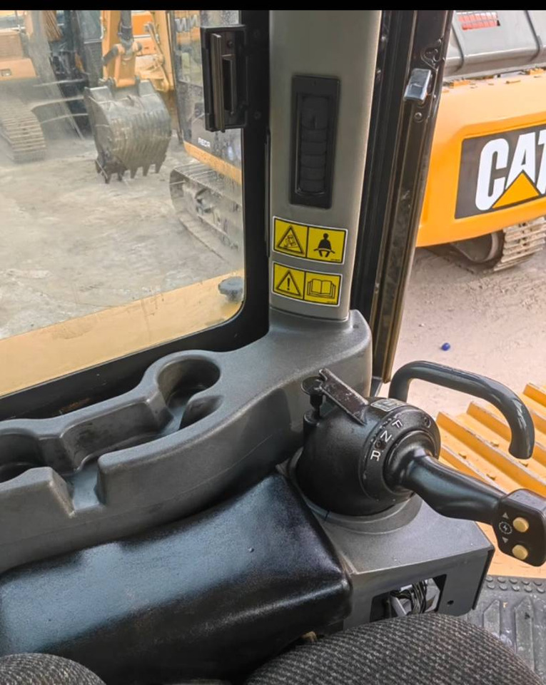 CAT D 8 T - Булдозер: снимка 5 CAT D 8 T - Булдозер: снимка 5
