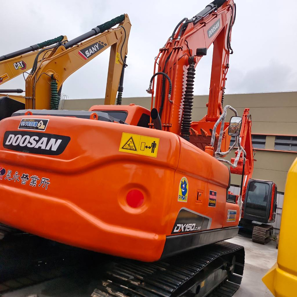 Doosan DX 150 LC - Верижен багер: снимка 1 Doosan DX 150 LC - Верижен багер: снимка 1