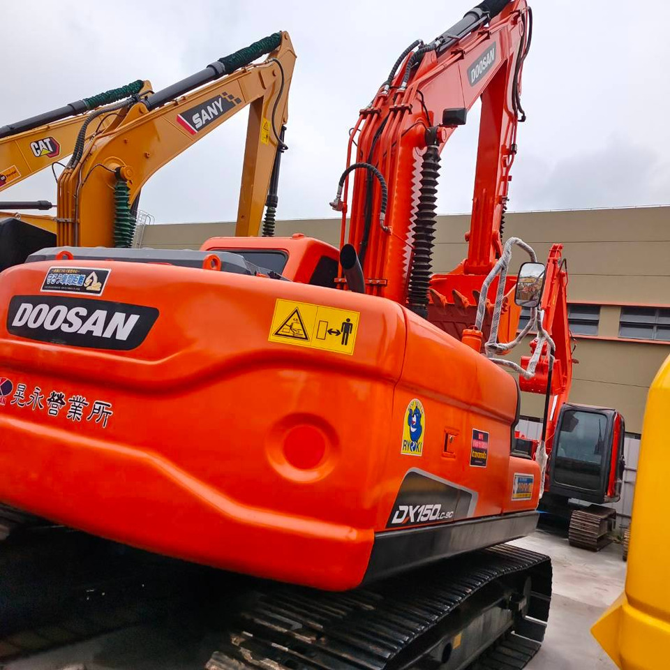 Doosan DX 150 LC - Верижен багер: снимка 1 Doosan DX 150 LC - Верижен багер: снимка 1