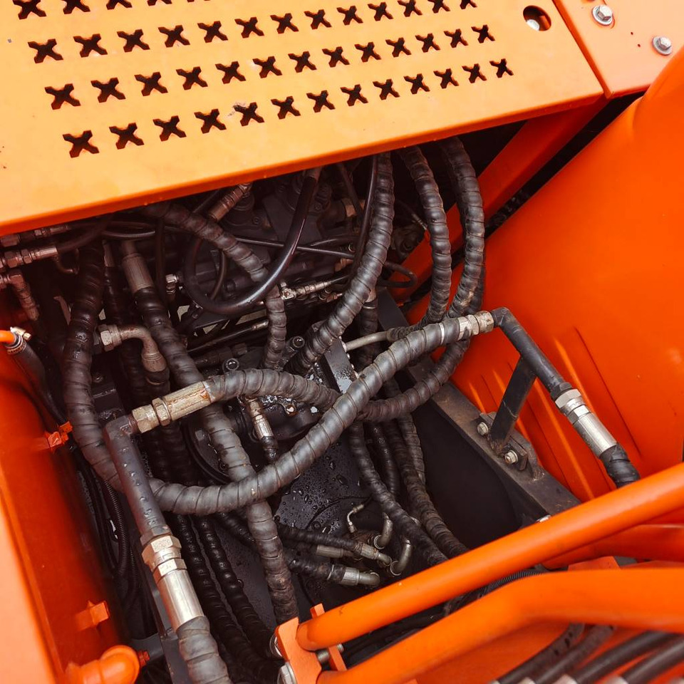 Doosan DX 150 LC - Верижен багер: снимка 5 Doosan DX 150 LC - Верижен багер: снимка 5