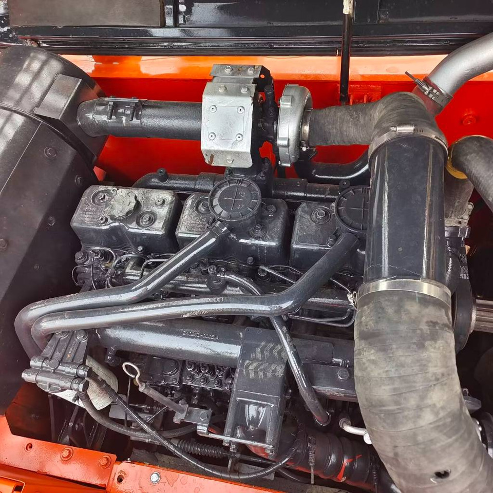Doosan DX 300 - Верижен багер: снимка 3 Doosan DX 300 - Верижен багер: снимка 3