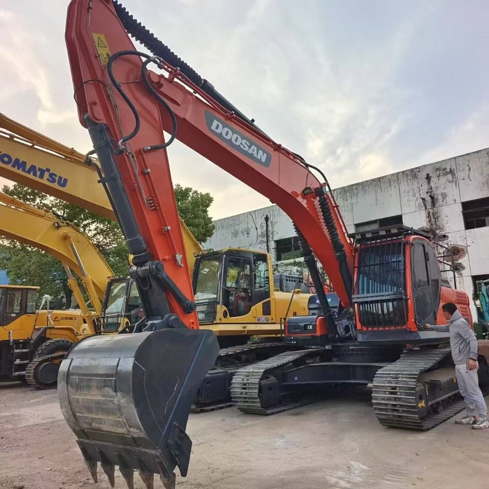 Doosan DX 300 LC - Верижен багер: снимка 4 Doosan DX 300 LC - Верижен багер: снимка 4