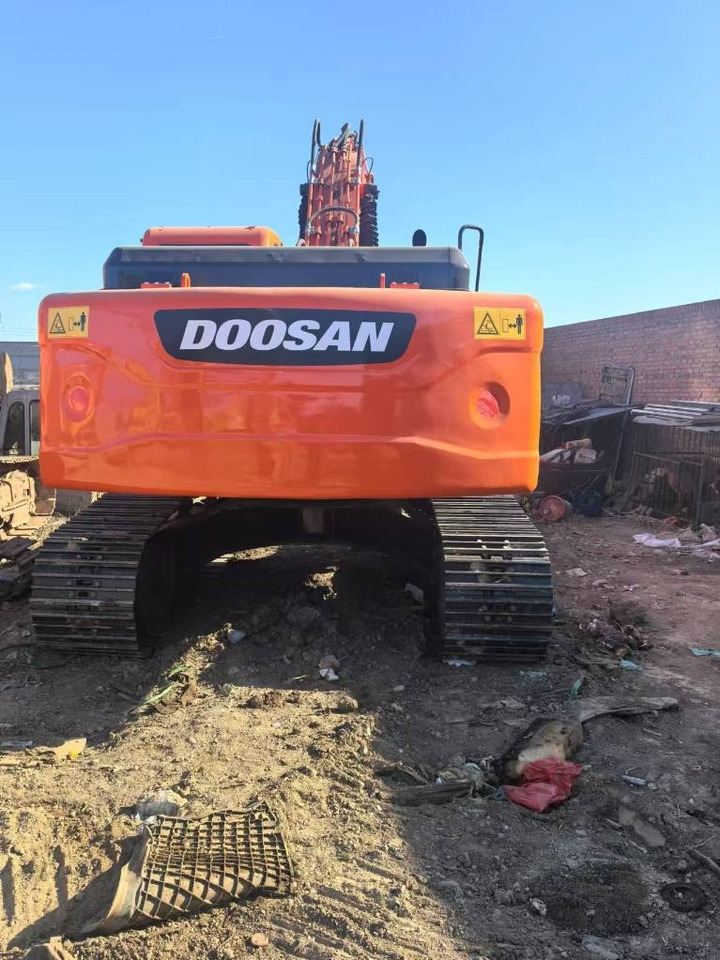 Doosan DX225 LC-9C - Верижен багер: снимка 3 Doosan DX225 LC-9C - Верижен багер: снимка 3