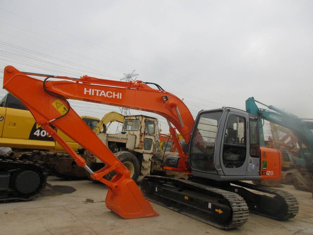 Hitachi EX 120-3 - Верижен багер: снимка 2 Hitachi EX 120-3 - Верижен багер: снимка 2