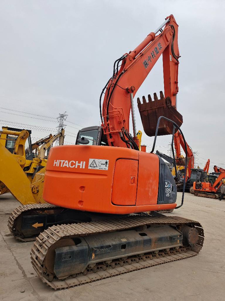 Hitachi ZX 135 US - Верижен багер: снимка 2 Hitachi ZX 135 US - Верижен багер: снимка 2
