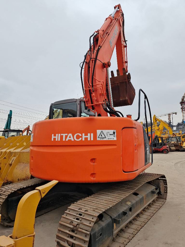 Hitachi ZX 135 US - Верижен багер: снимка 4 Hitachi ZX 135 US - Верижен багер: снимка 4