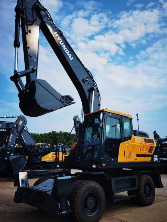 Hyundai 210W-9 - Колесен багер: снимка 4 Hyundai 210W-9 - Колесен багер: снимка 4