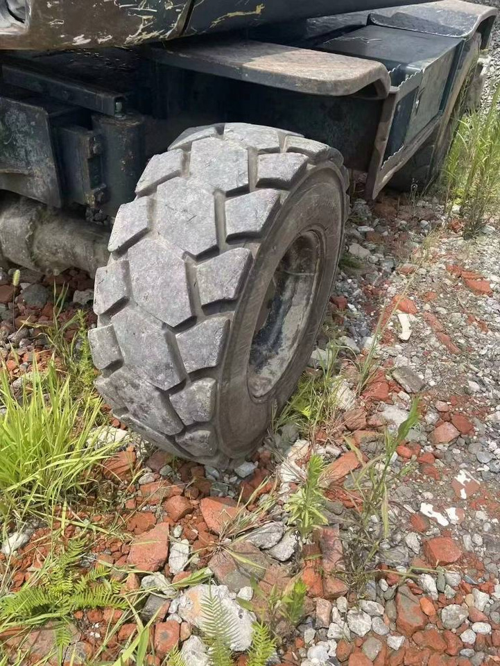 Hyundai 60W-9 - Колесен багер: снимка 3 Hyundai 60W-9 - Колесен багер: снимка 3