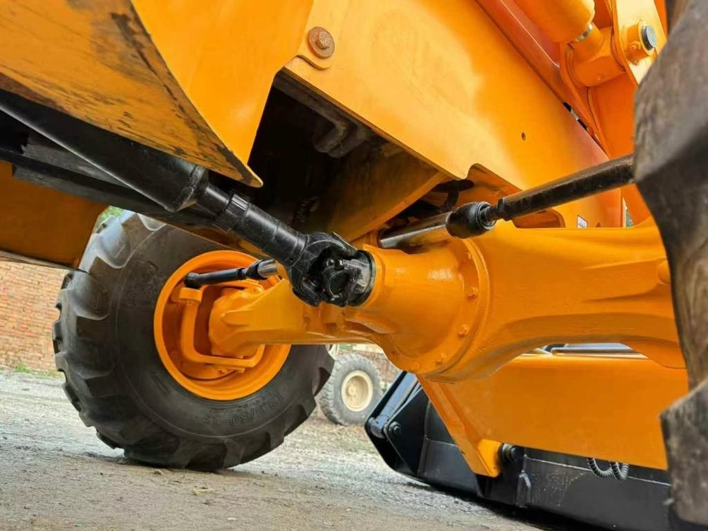 Верижен багер JCB 3 CX Brand new machine: снимка 9