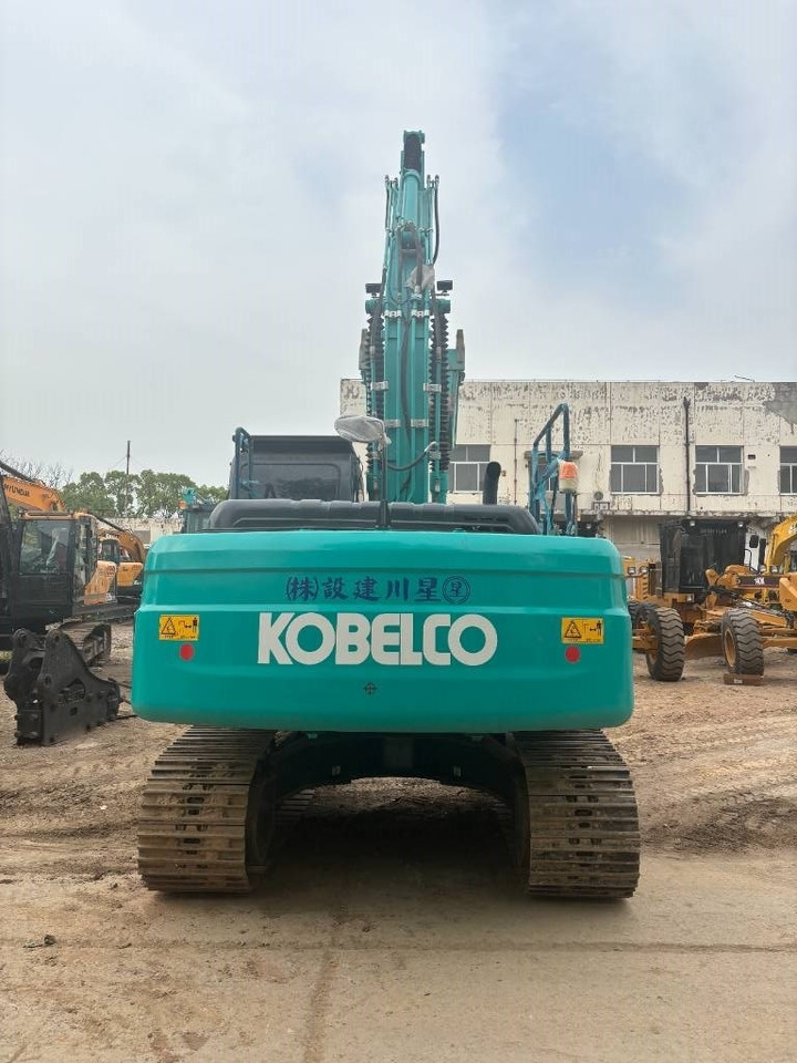 Kobelco SK 210 - Верижен багер: снимка 4 Kobelco SK 210 - Верижен багер: снимка 4