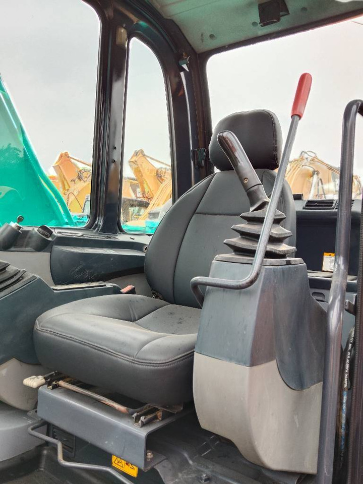 Kobelco SK 75 - Верижен багер: снимка 5 Kobelco SK 75 - Верижен багер: снимка 5