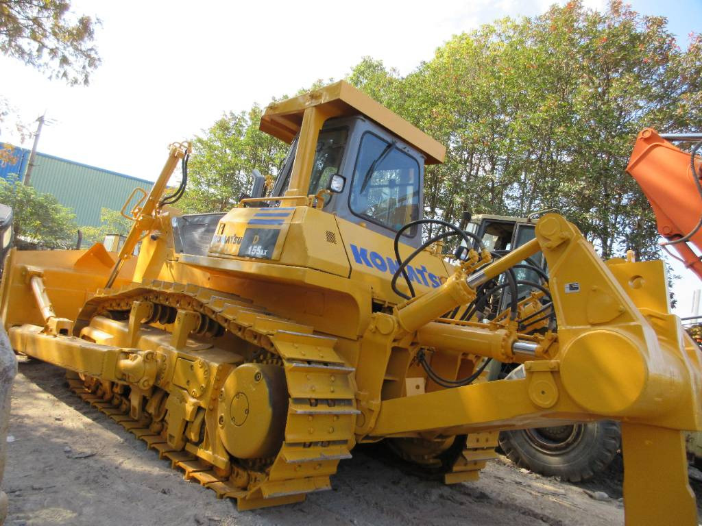 Komatsu D 155A - Булдозер: снимка 2 Komatsu D 155A - Булдозер: снимка 2