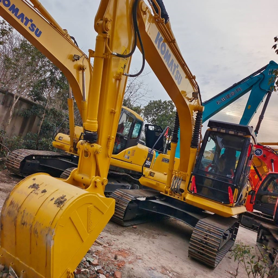 Komatsu PC 130 LC-7 - Верижен багер: снимка 3 Komatsu PC 130 LC-7 - Верижен багер: снимка 3