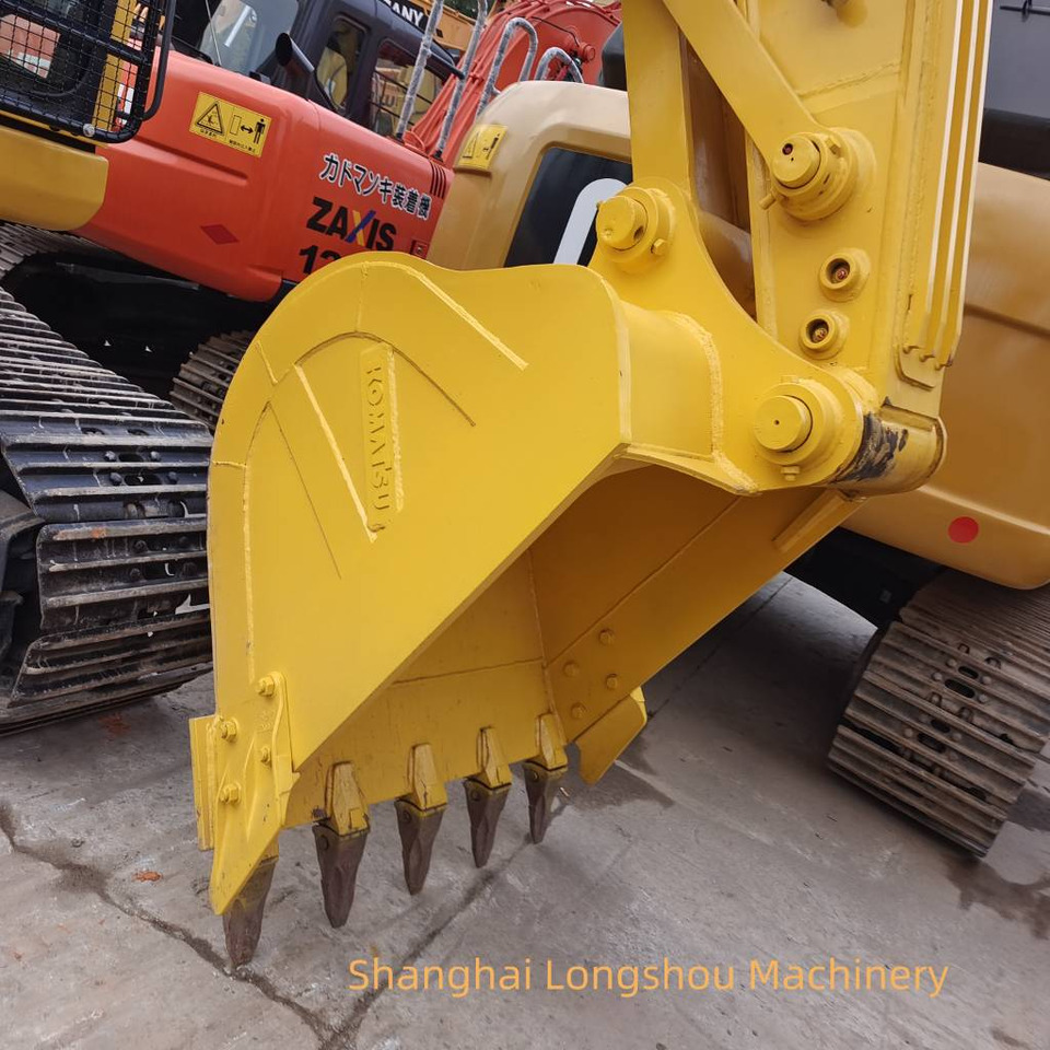 Komatsu PC 210-8 - Верижен багер: снимка 5 Komatsu PC 210-8 - Верижен багер: снимка 5