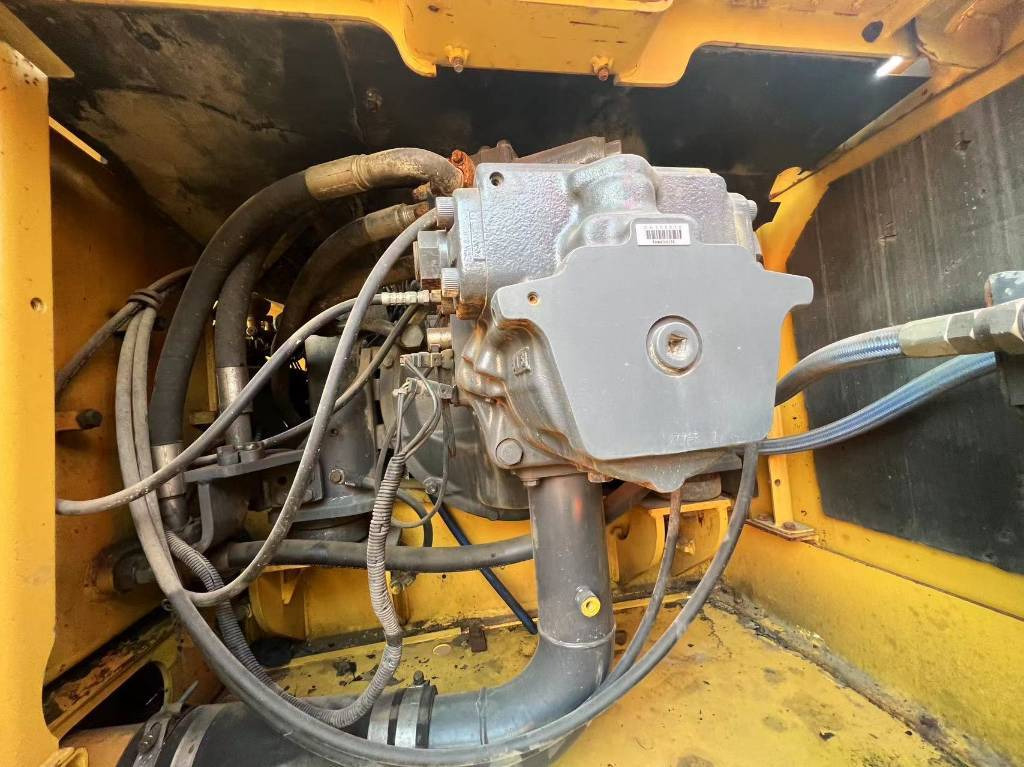 Лизинг на  Komatsu PC 360-7 Komatsu PC 360-7: снимка 24
