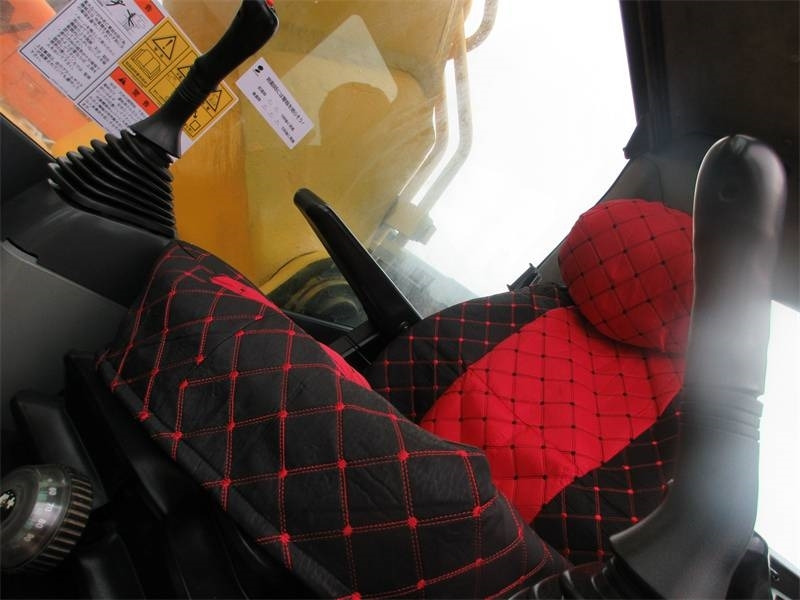 Komatsu PC 400 - Верижен багер: снимка 5 Komatsu PC 400 - Верижен багер: снимка 5