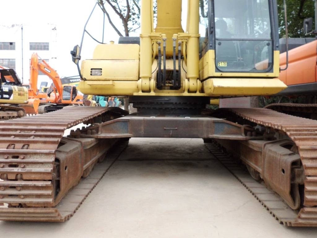 Komatsu PC 450 - Верижен багер: снимка 3 Komatsu PC 450 - Верижен багер: снимка 3