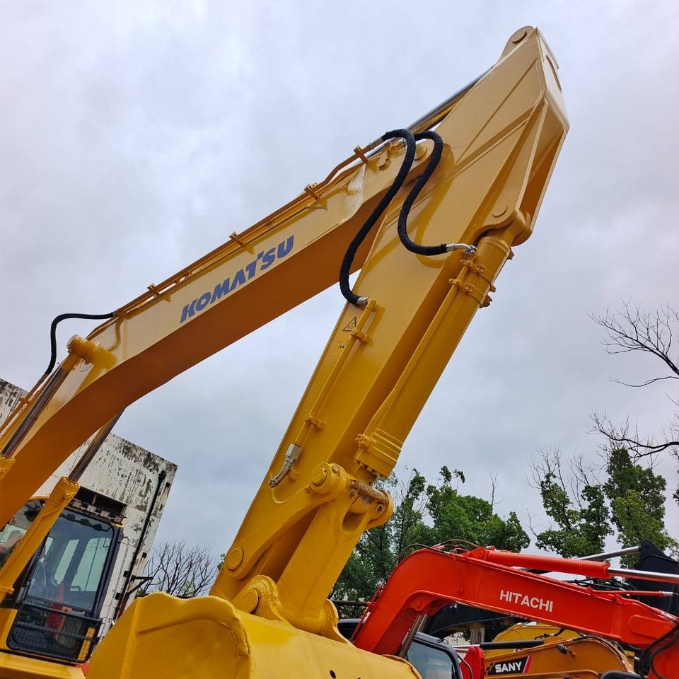 Komatsu PC 450 - Верижен багер: снимка 3 Komatsu PC 450 - Верижен багер: снимка 3
