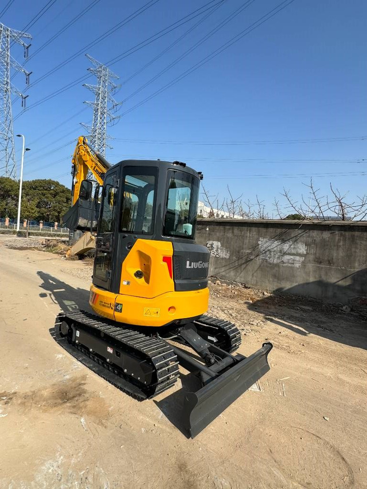 LiuGong 9035FZTSG4 - Мини багер: снимка 1 LiuGong 9035FZTSG4 - Мини багер: снимка 1