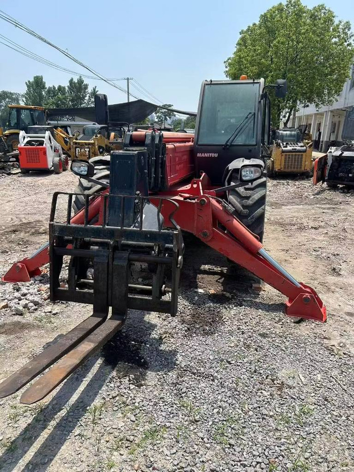 Manitou MT 1740 SL T - Мини челен товарач: снимка 4 Manitou MT 1740 SL T - Мини челен товарач: снимка 4