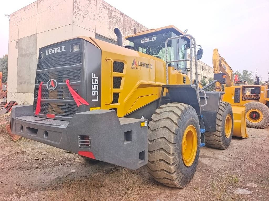 SDLG 956F - Верижен багер: снимка 1 SDLG 956F - Верижен багер: снимка 1