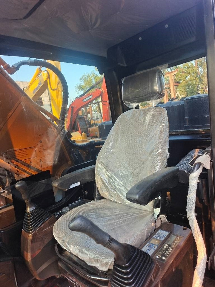 Sany SY 215 H - Верижен багер: снимка 5 Sany SY 215 H - Верижен багер: снимка 5