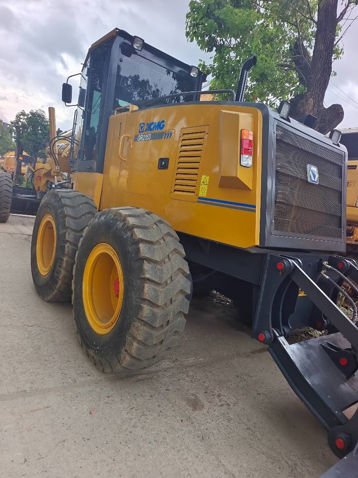 XCMG GR 2153 - Грейдер: снимка 3 XCMG GR 2153 - Грейдер: снимка 3