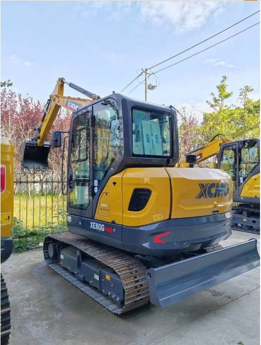 XCMG XE 60 G PRO 100% NEW MACHINE - Верижен багер: снимка 1 XCMG XE 60 G PRO 100% NEW MACHINE - Верижен багер: снимка 1