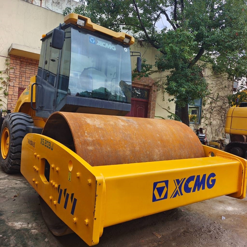 XCMG XS 203 J - Компактор: снимка 3 XCMG XS 203 J - Компактор: снимка 3