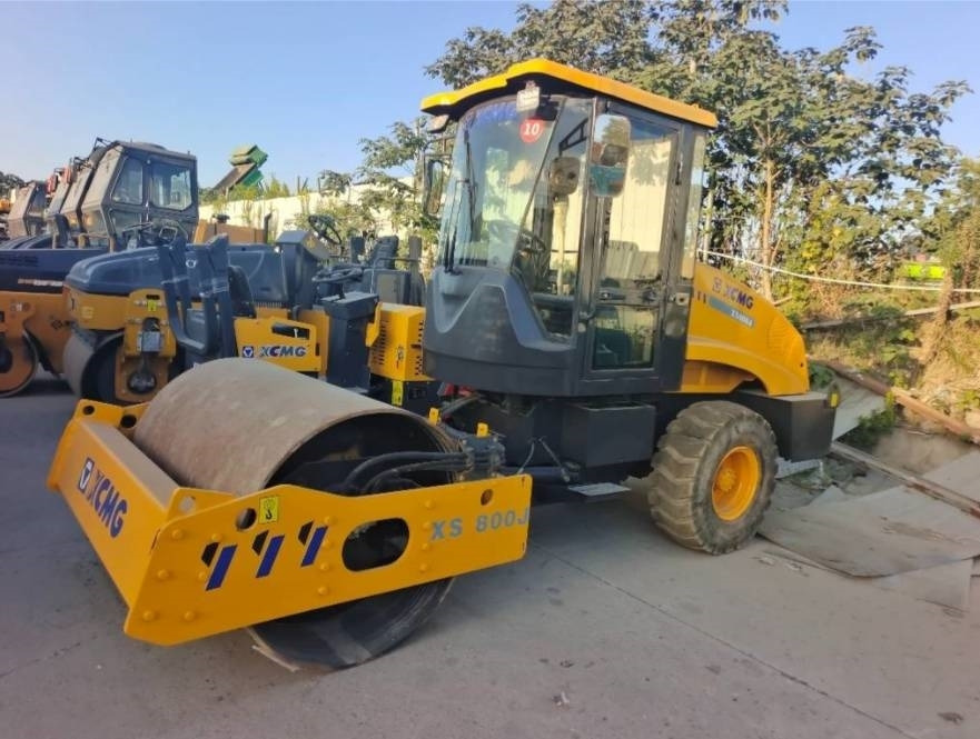 XCMG XS 800 J - Компактор: снимка 3 XCMG XS 800 J - Компактор: снимка 3