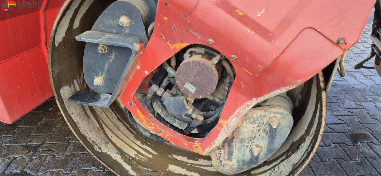 Bomag BW 174 AD2 | 12 t | Splitstreuer | Vibrator | Voll funktionsfähig - Валяк: снимка 4 Bomag BW 174 AD2 | 12 t | Splitstreuer | Vibrator | Voll funktionsfähig - Валяк: снимка 4