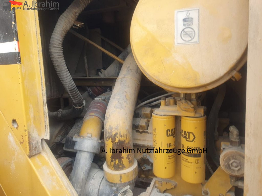 CAT 990 Zustand gut, Video vorhanden ohne Ketten!! - Колесен товарач: снимка 3 CAT 990 Zustand gut, Video vorhanden ohne Ketten!! - Колесен товарач: снимка 3