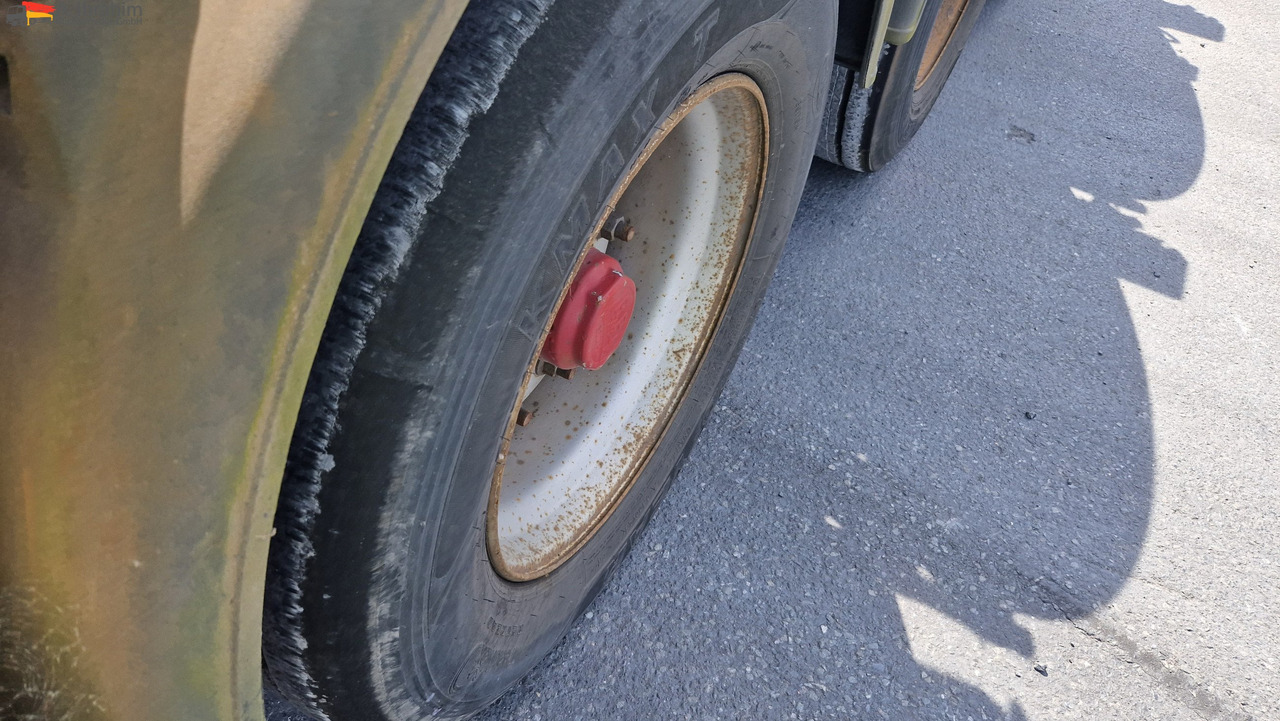 Контейнеровоз/ Сменна каросерия полуремарке Krone SD Containerchassis 2x 20, 30, 40 ft deutscher Auflieger, ausziehbar: снимка 15 Контейнеровоз/ Сменна каросерия полуремарке Krone SD Containerchassis 2x 20, 30, 40 ft deutscher Auflieger, ausziehbar: снимка 15