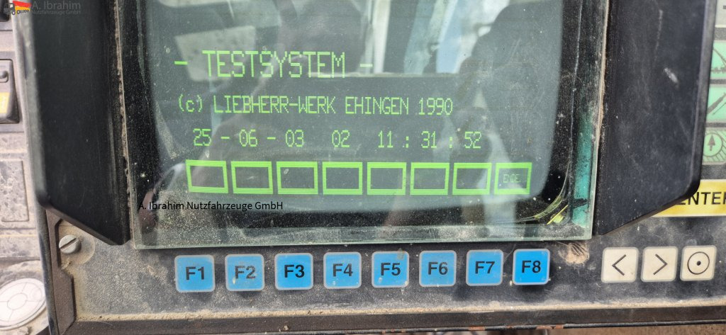 Кран за пресечени терени Liebherr LTL1025: снимка 15