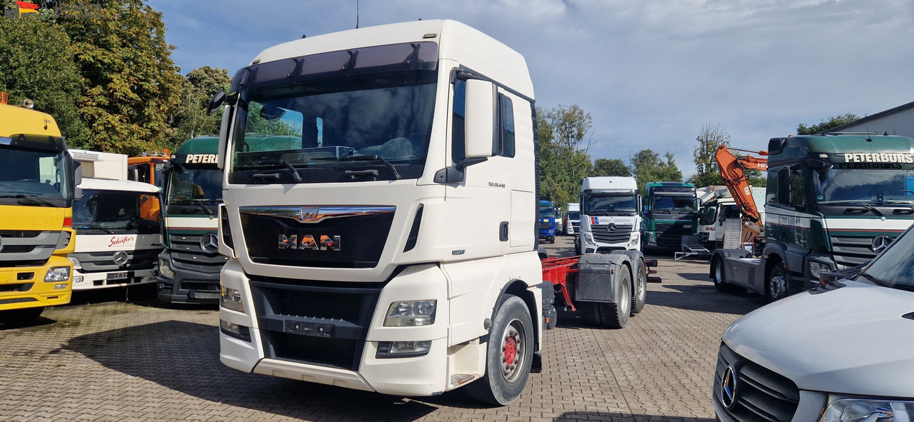 MAN 26.440 TGX, Chassis 7,80 m lang 4,85 m Radstand - Шаси кабина: снимка 1 MAN 26.440 TGX, Chassis 7,80 m lang 4,85 m Radstand - Шаси кабина: снимка 1