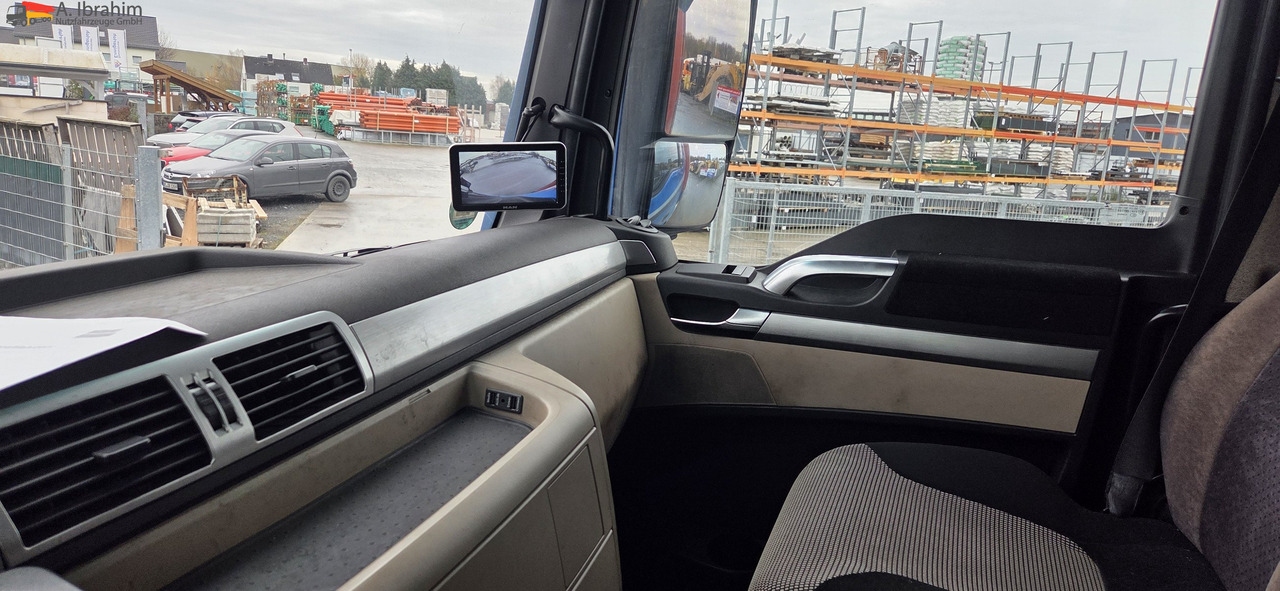 MAN TGX 26.460 6x2 | Lift-Lenkachse | Retarder | Klima | 2 x Vorhanden - Контейнеровоз/ Сменна каросерия камион: снимка 2 MAN TGX 26.460 6x2 | Lift-Lenkachse | Retarder | Klima | 2 x Vorhanden - Контейнеровоз/ Сменна каросерия камион: снимка 2