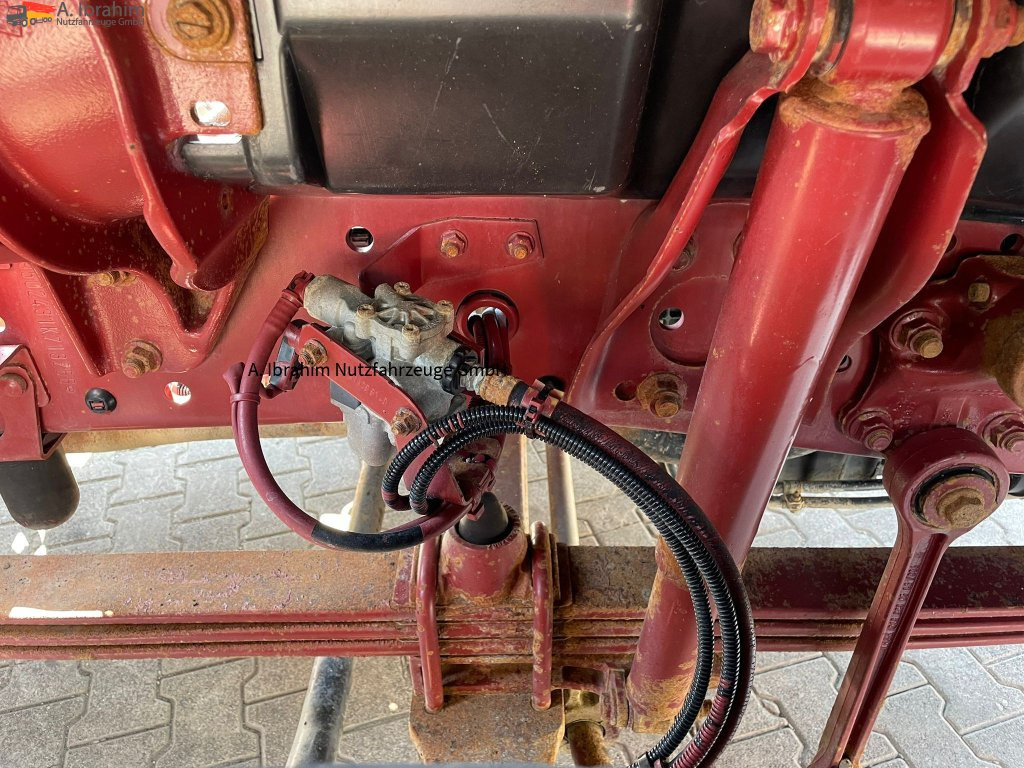 Mercedes-Benz 2643 6x4 | Blatt Luft | Meiller Hacken | Gut Zustand - Мултилифт с кука камион: снимка 4 Mercedes-Benz 2643 6x4 | Blatt Luft | Meiller Hacken | Gut Zustand - Мултилифт с кука камион: снимка 4
