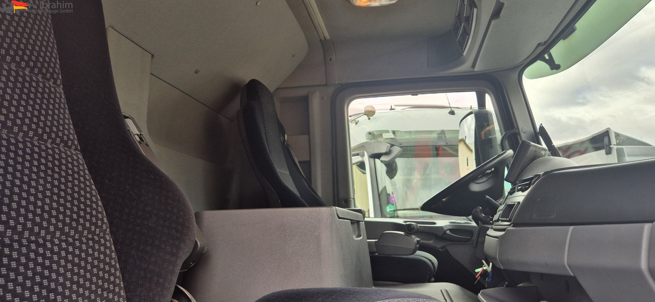 Mercedes-Benz DB 2536, 7,50 m Koffer LBW, Kamera, Carrier 850 Liftachse, mp3 - Рефрижератор камион: снимка 3 Mercedes-Benz DB 2536, 7,50 m Koffer LBW, Kamera, Carrier 850 Liftachse, mp3 - Рефрижератор камион: снимка 3