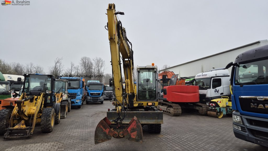 Колесен багер New Holland MH 2.6 Zustand gut, deutsche Maschine incl. Greifer und Dreservo: снимка 8