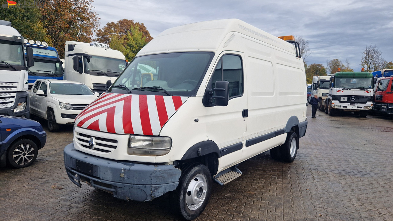 Renault 52AF, zwillingsbereift 2.8 nicht neu, aber läuft, - Товарен бус: снимка 1 Renault 52AF, zwillingsbereift 2.8 nicht neu, aber läuft, - Товарен бус: снимка 1