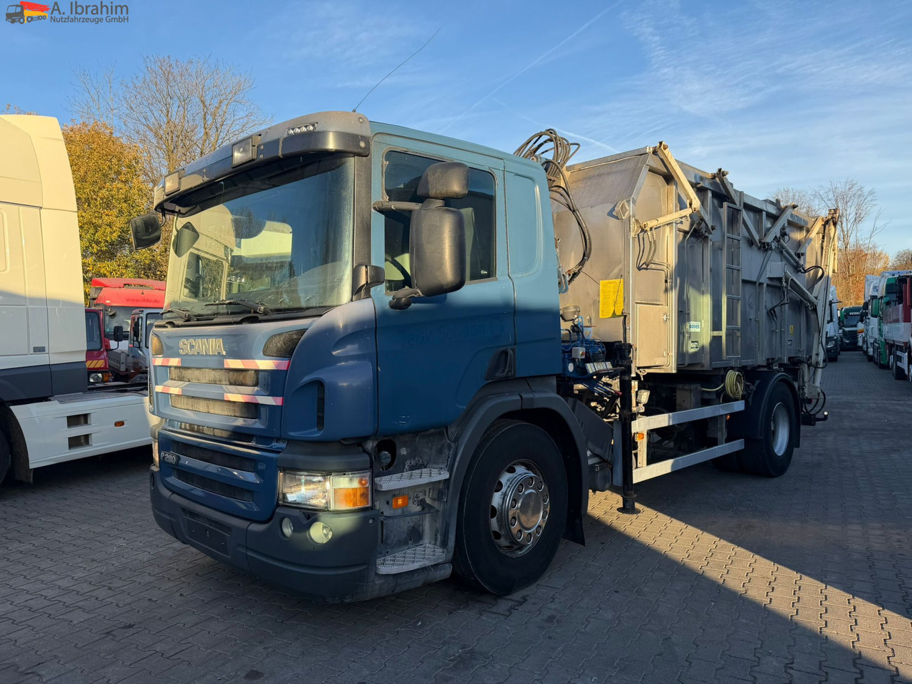 Scania B4X2 Edelstahlkipper für Tierkörperbeseitigung Kran MKG - Боклукчийска кола: снимка 1 Scania B4X2 Edelstahlkipper für Tierkörperbeseitigung Kran MKG - Боклукчийска кола: снимка 1