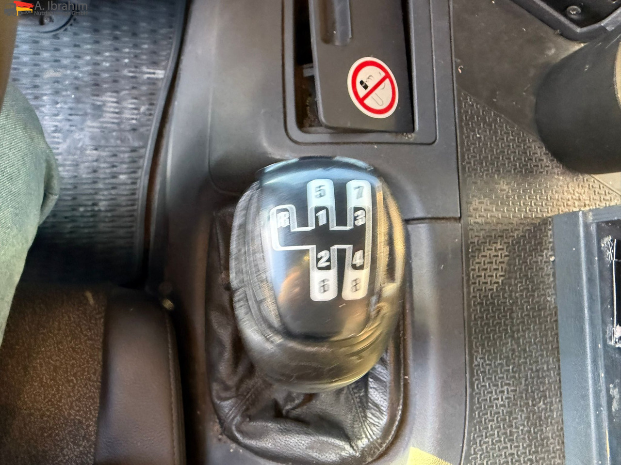 Scania B4X2 Edelstahlkipper für Tierkörperbeseitigung Kran MKG - Боклукчийска кола: снимка 3 Scania B4X2 Edelstahlkipper für Tierkörperbeseitigung Kran MKG - Боклукчийска кола: снимка 3