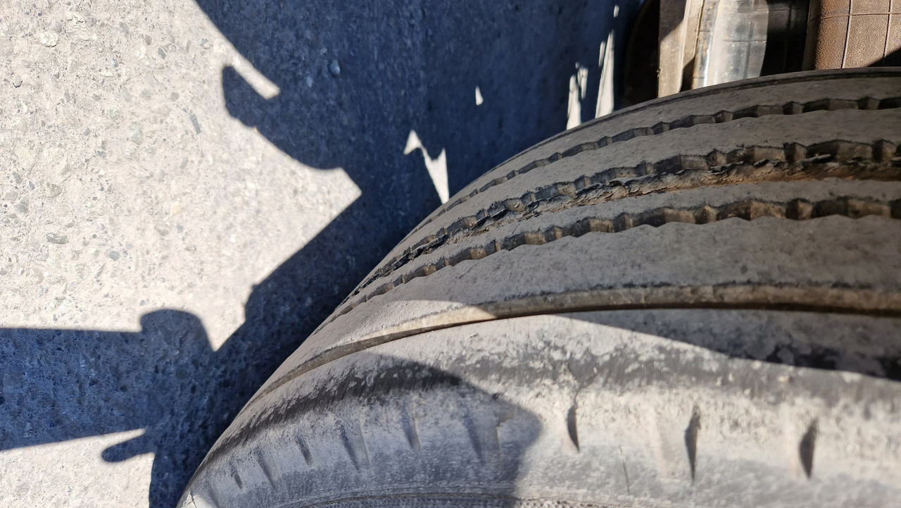 Schmitz SCF 24G Slider - Контейнеровоз/ Сменна каросерия полуремарке: снимка 4 Schmitz SCF 24G Slider - Контейнеровоз/ Сменна каросерия полуремарке: снимка 4