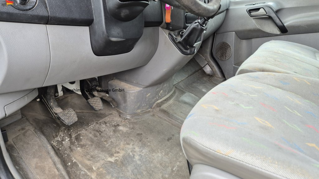 VW Crafter 2.5 Diesel Zahnriemen, Wasserpumpe (neu) - Товарен бус: снимка 4 VW Crafter 2.5 Diesel Zahnriemen, Wasserpumpe (neu) - Товарен бус: снимка 4