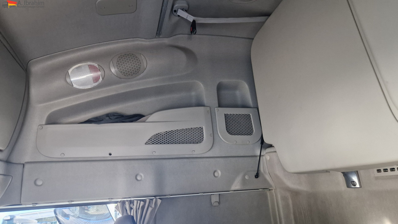 Iveco Stralis 460 Vollspoiler 3x vorhanden - Влекач: снимка 3 Iveco Stralis 460 Vollspoiler 3x vorhanden - Влекач: снимка 3
