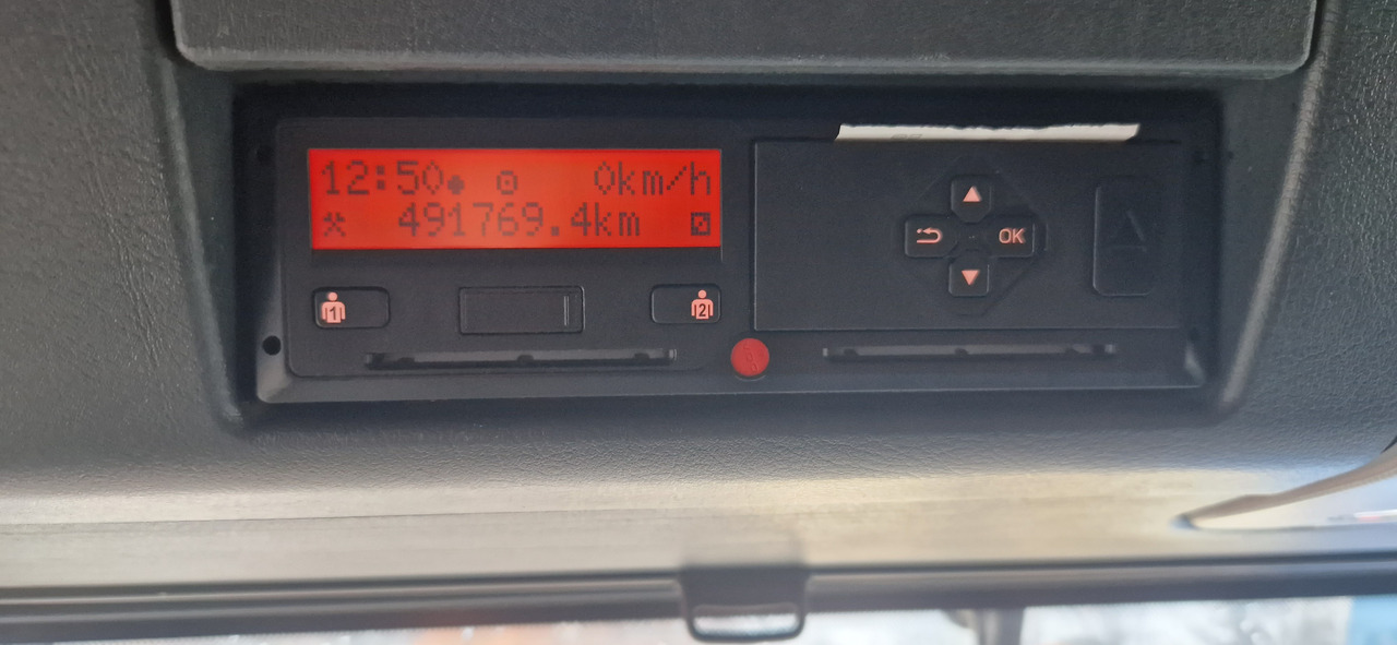 MAN TGS 18.400 PTO für Kompressor - Влекач: снимка 3 MAN TGS 18.400 PTO für Kompressor - Влекач: снимка 3